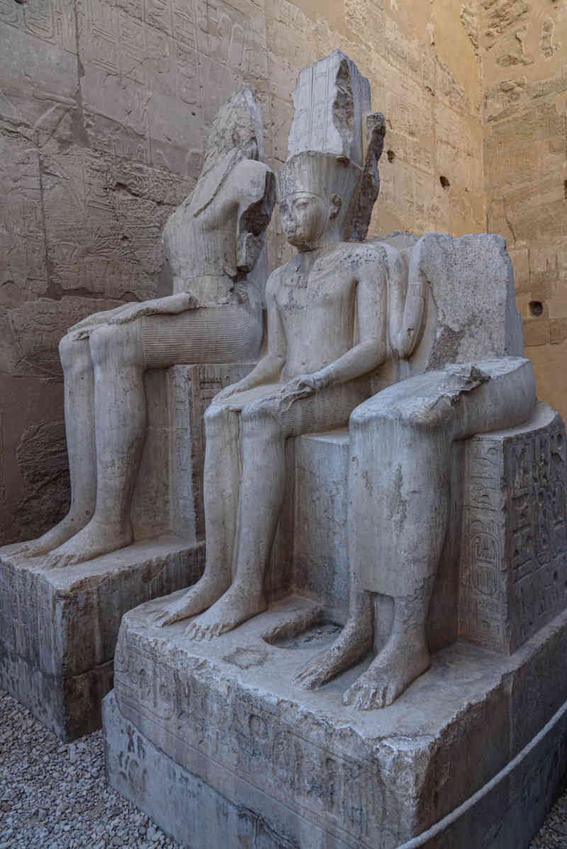 Egipto 111 - Luxor - Templo de Luxor.jpg